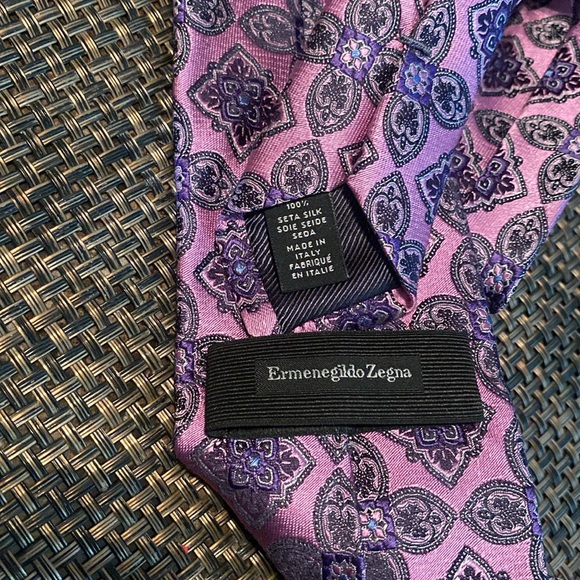 ERMENEGILDO ZEGNA Pink & Purple Diamonds Tie Made in Italy 3.5 width - Picture 6 of 7